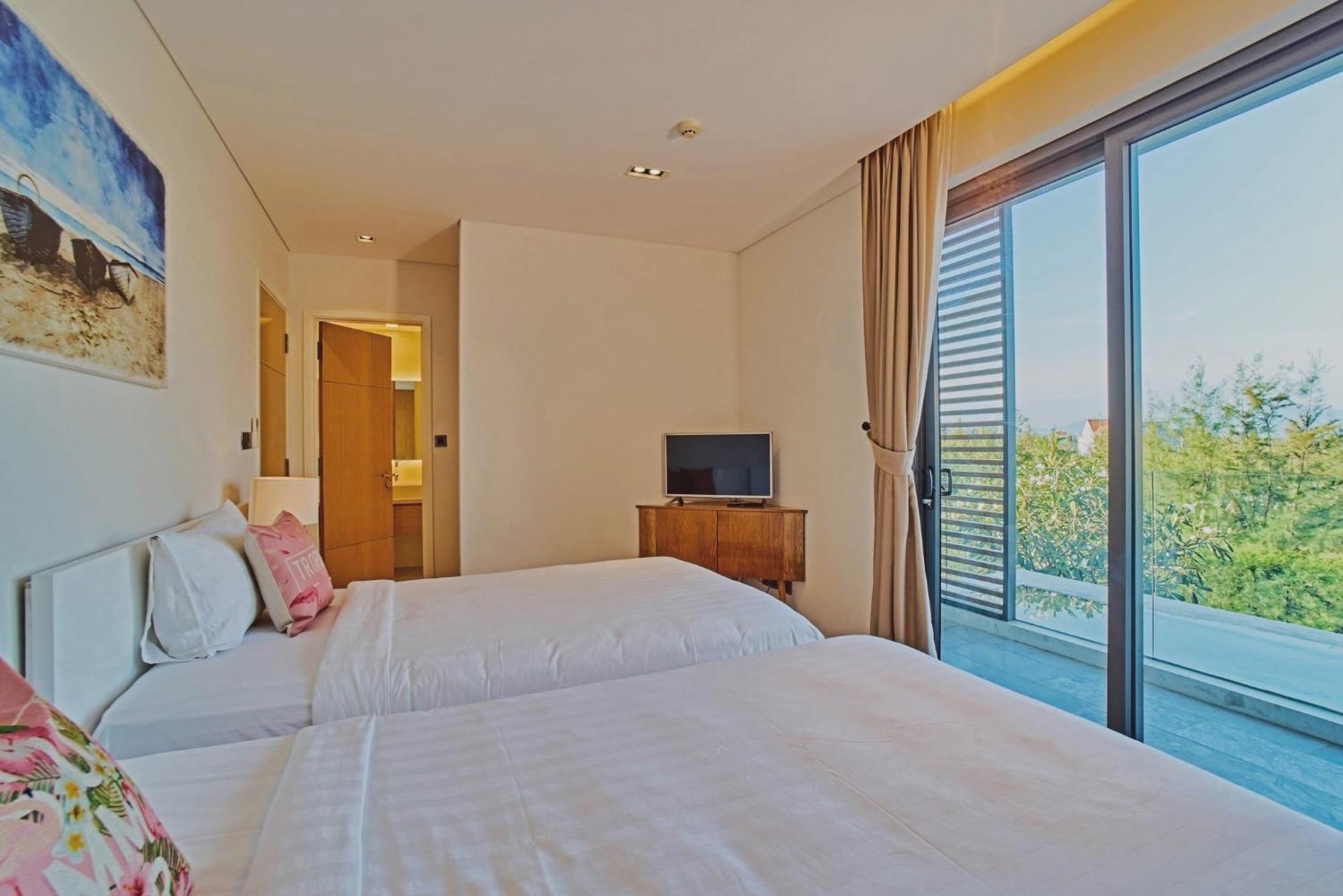 Clean & Quiet Villa - The Point Resort Da Nang Exterior photo